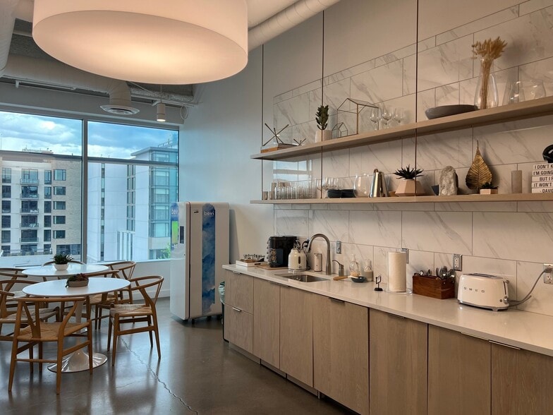 250 Fillmore St, Denver, CO à louer - Photo intérieure - Image 3 de 12