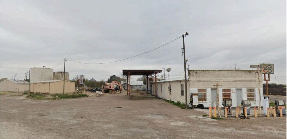 San Patricio County Co-Op portefeuille de 2 propriétés à vendre sur LoopNet.ca - Photo du bâtiment - Image 1 de 4