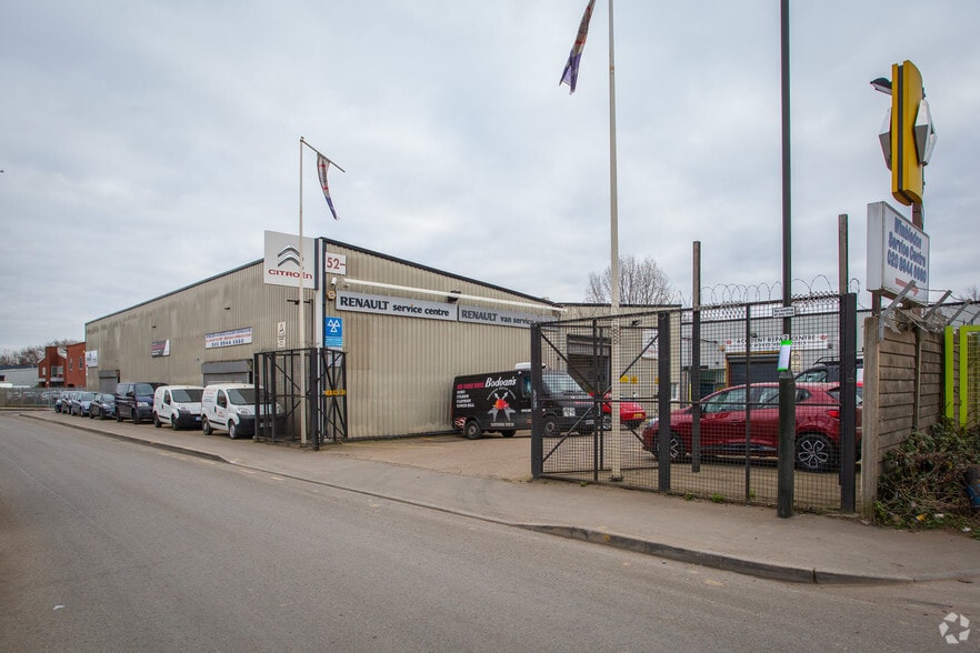 54-56 Weir Rd, London for lease - Building Photo - Image 3 of 3