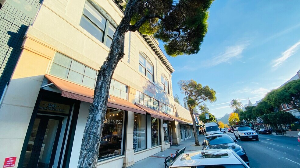 18-20 N Santa Cruz Ave, Los Gatos, CA à louer - Photo du bâtiment - Image 3 de 10