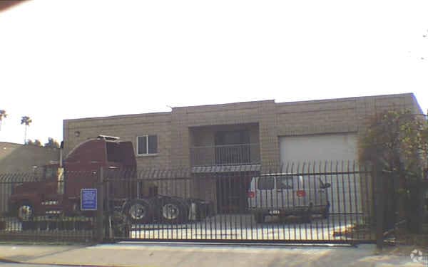 1056 W 1st St, Pomona, CA for sale - Building Photo - Image 3 of 8