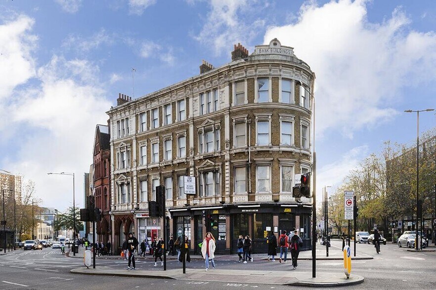 357-363 Goswell Rd, London for lease - Building Photo - Image 1 of 59