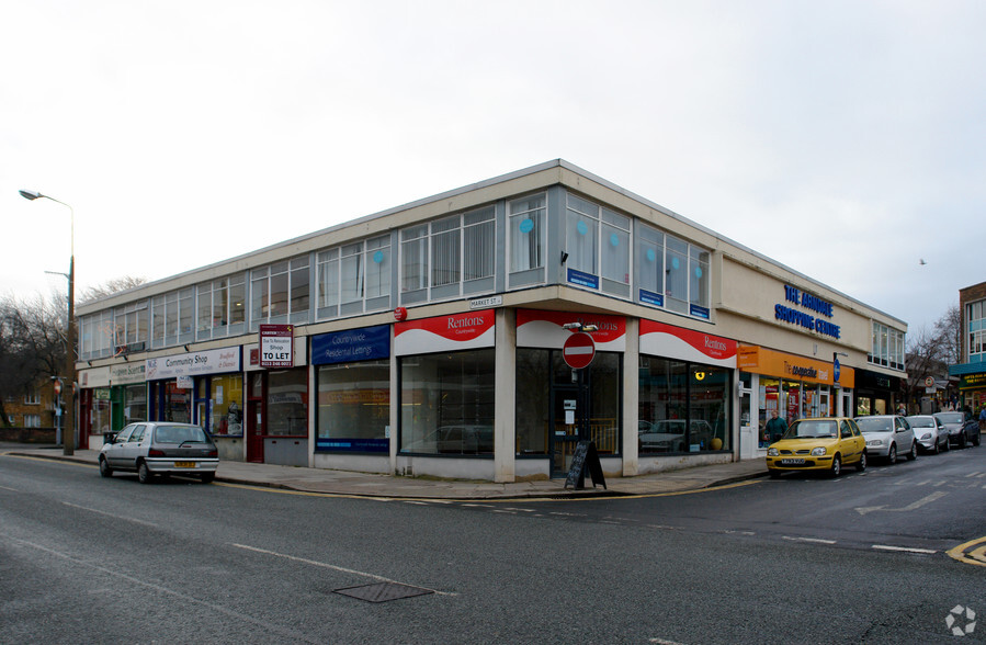 Market Sq, Shipley à louer - Photo principale - Image 1 de 7