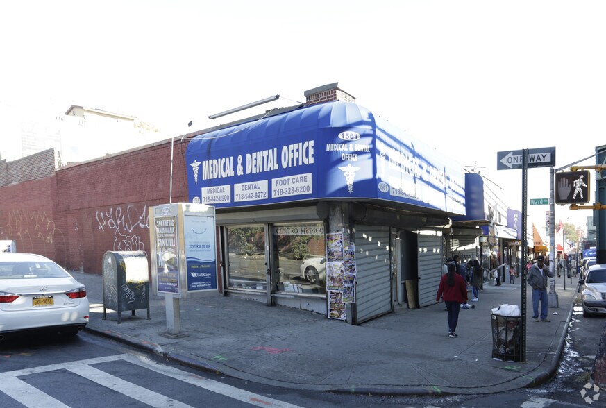 1561 Westchester Ave, Bronx, NY à vendre - Photo du bâtiment - Image 2 de 7
