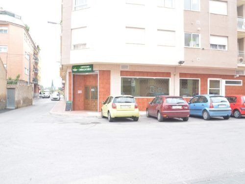 Commerce de détail dans Murcia, Murcia à vendre - Photo du bâtiment - Image 2 de 14
