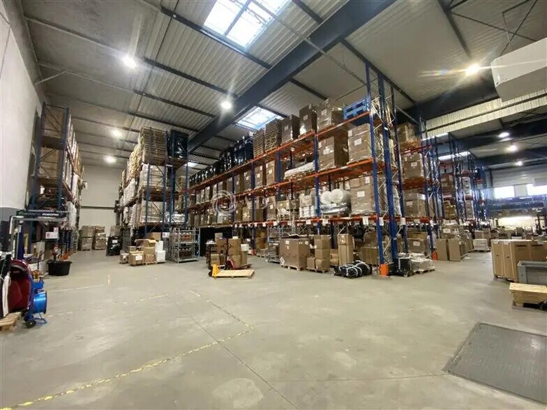 Flex in Gennevilliers for lease - Building Photo - Image 3 of 6