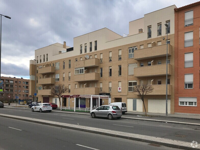 Avenida de los Derechos Humanos, Ávila, Ávila à vendre - Photo du bâtiment - Image 3 de 6