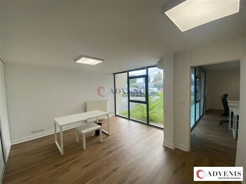 Bureau dans Bruges à louer - Photo intérieure - Image 3 de 12