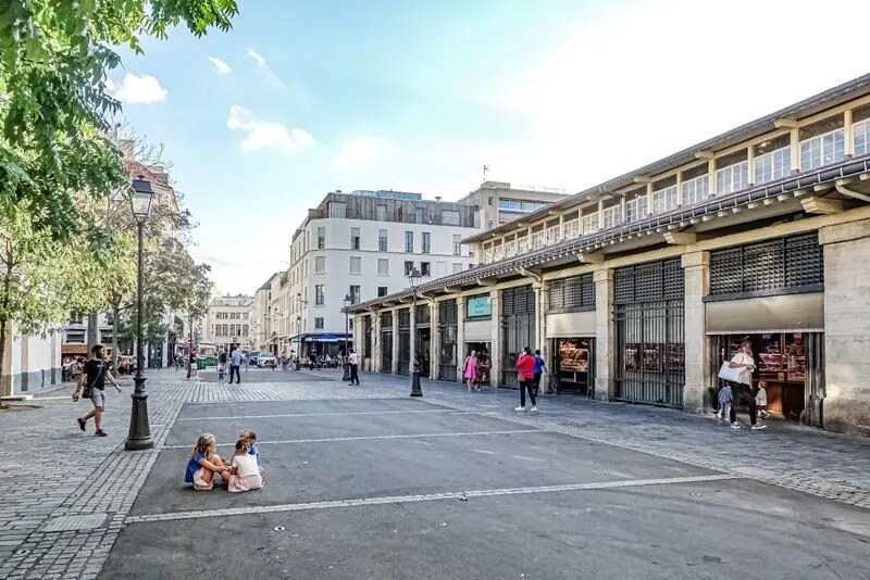 Commerce de détail dans Paris à louer Photo du bâtiment- Image 1 de 4