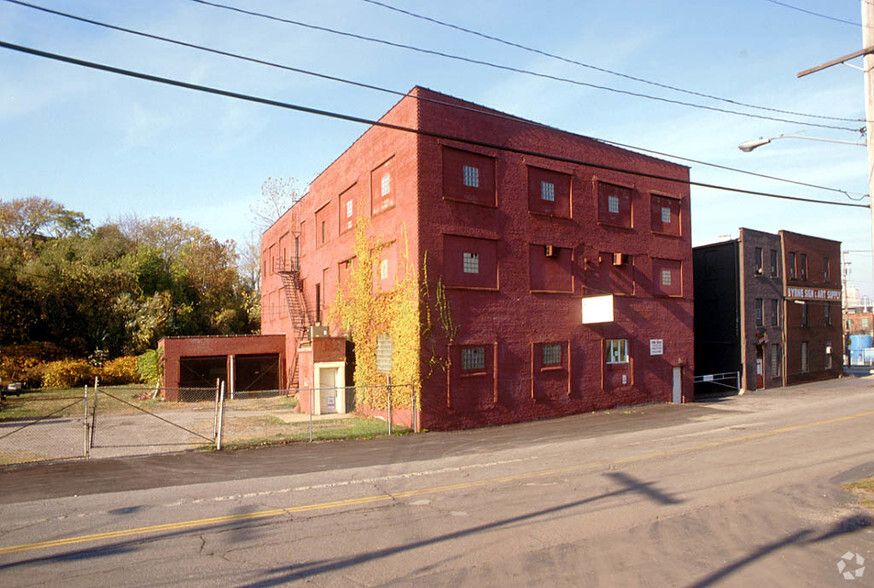 1900 Train Ave, Cleveland, OH for sale - Building Photo - Image 1 of 1