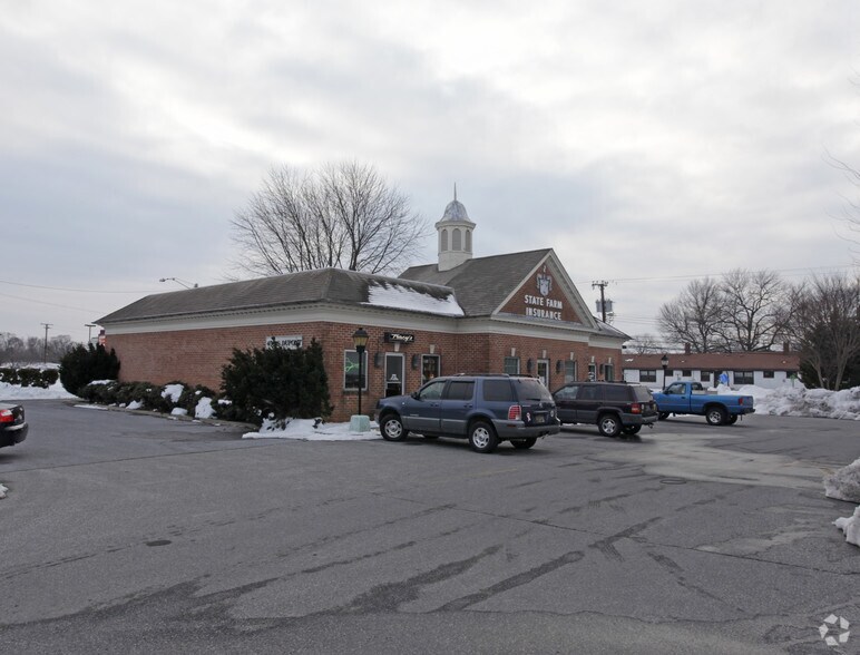 450 S Dupont Hwy, Dover, DE à louer - Photo principale - Image 1 de 5