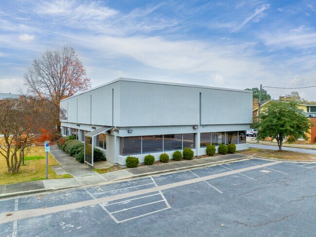 Plus de détails pour 3781 S Main St, Farmville, NC - Commerce de détail aux enchères