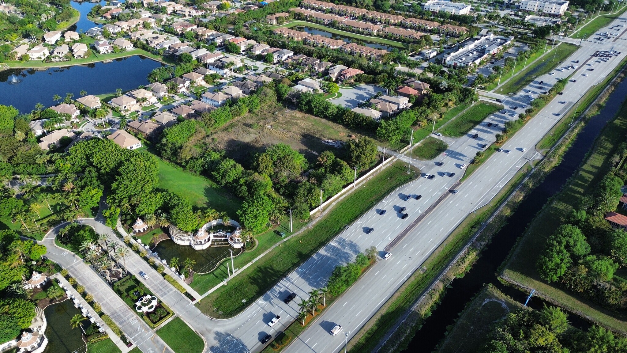 3438 S State Road 7, Wellington, FL à vendre Photo principale- Image 1 de 9