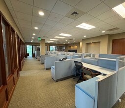 301 W Barbee Chapel Rd, Chapel Hill, NC for lease Interior Photo- Image 2 of 9
