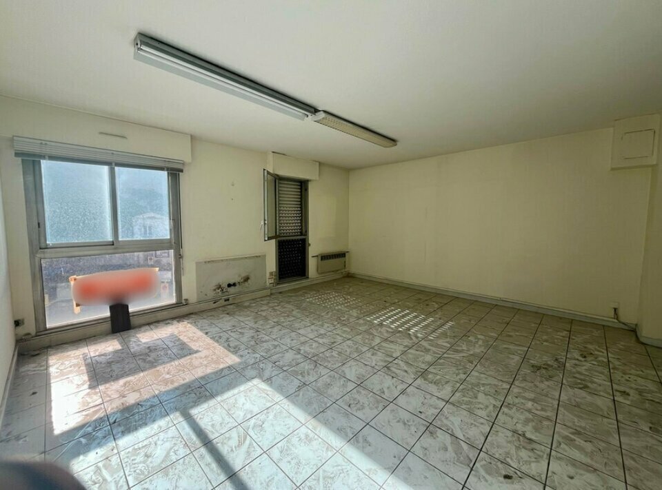 Bureau dans Châteaurenard à vendre Photo intérieure- Image 1 de 5