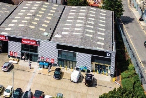 101 Blackhorse Ln, Londres à louer - Photo du bâtiment - Image 2 de 18