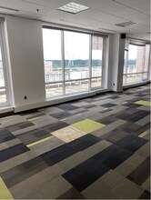 1100 S Hayes St, Arlington, VA à louer Photo intérieure- Image 2 de 10