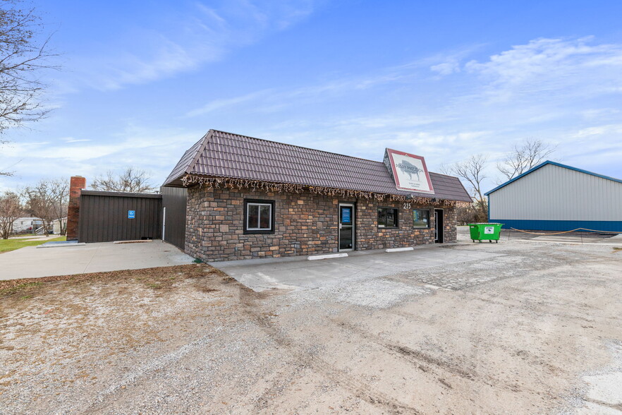 215 US-56 St, Baldwin City, KS for sale - Building Photo - Image 1 of 23