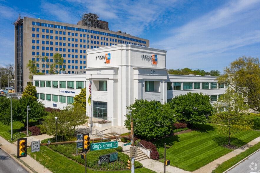 225 E City Ave, Bala Cynwyd, PA à louer - Photo principale - Image 1 de 6