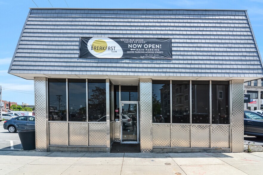 269-271 Main St, Malden, MA à vendre - Photo du bâtiment - Image 2 de 12