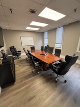 200 Engineers Rd, Hauppauge, NY à vendre Photo intérieure- Image 1 de 8