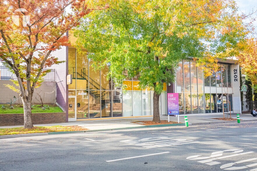 2016 P St, Sacramento, CA à louer - Photo du bâtiment - Image 2 de 12