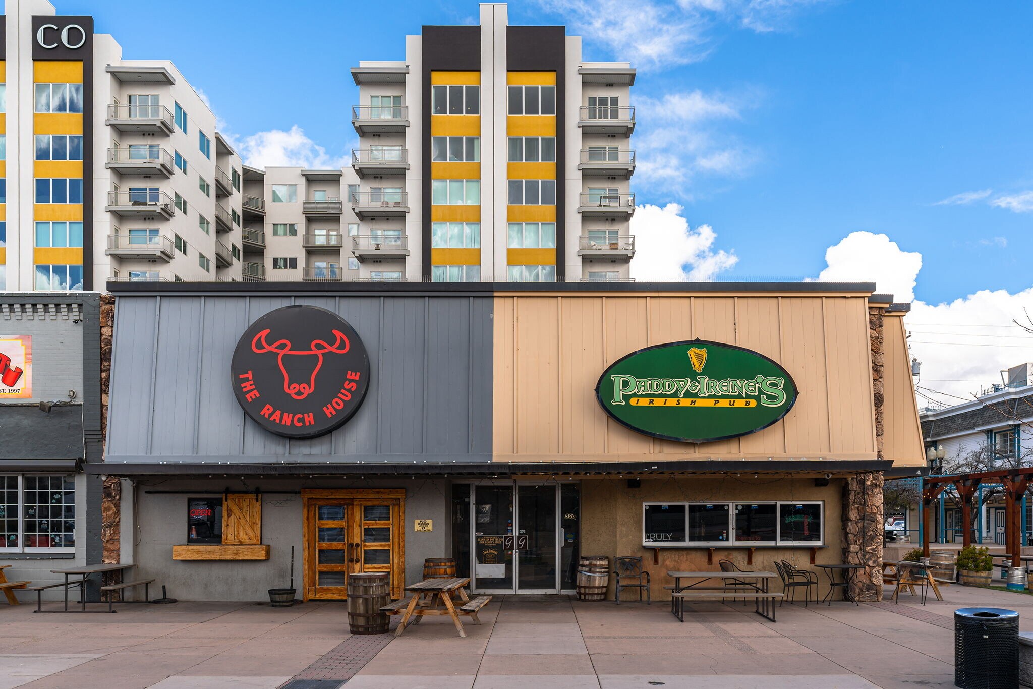 906 Victorian Ave, Sparks, NV à vendre Photo du bâtiment- Image 1 de 1