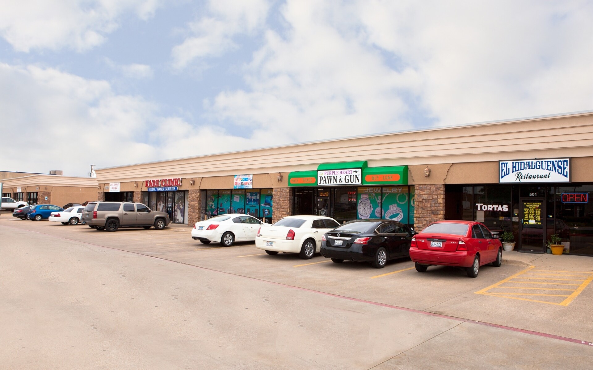 2133 Great Southwest Pky, Grand Prairie, TX for lease Primary Photo- Image 1 of 12
