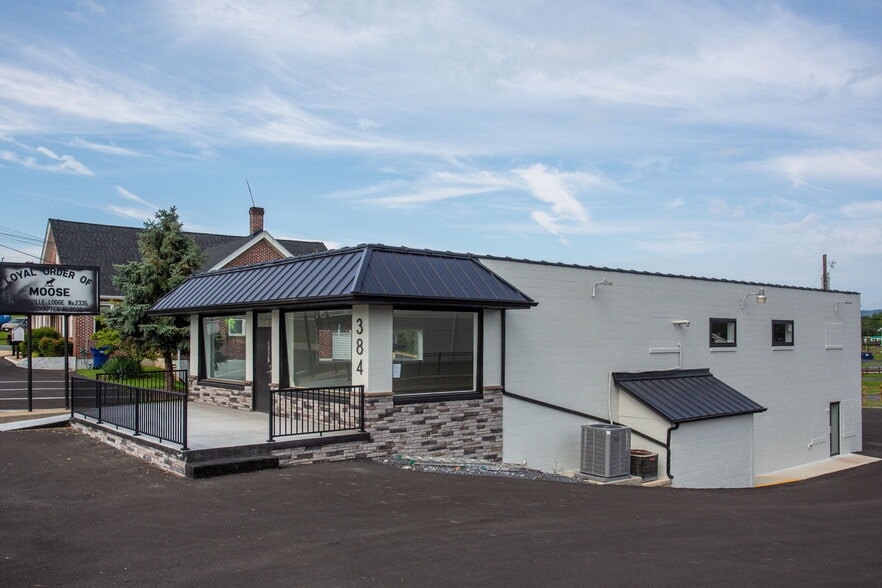 384 Main st, Timberville, VA à louer - Photo du bâtiment - Image 2 de 43