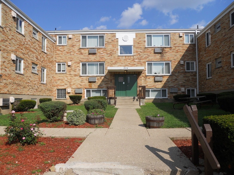 Elberon Portfolio portfolio of 4 properties for sale on LoopNet.ca - Building Photo - Image 1 of 8