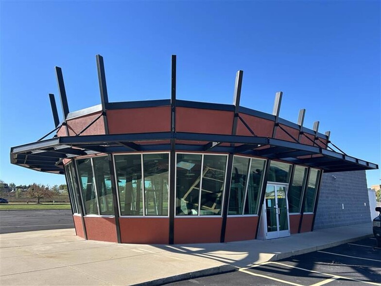 1200 W Parnall Rd, Jackson, MI for lease - Building Photo - Image 1 of 6