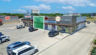 Plus de détails pour 8815 Potranco Rd, San Antonio, TX - Commerce de détail à louer