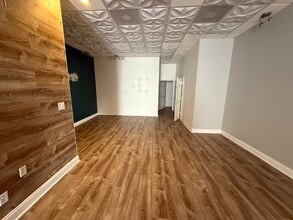 6830 Race Track Rd, Bowie, MD for lease Interior Photo- Image 2 of 2