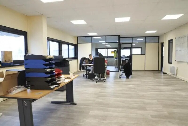 Flex dans Chassieu à louer - Photo intérieure - Image 3 de 4