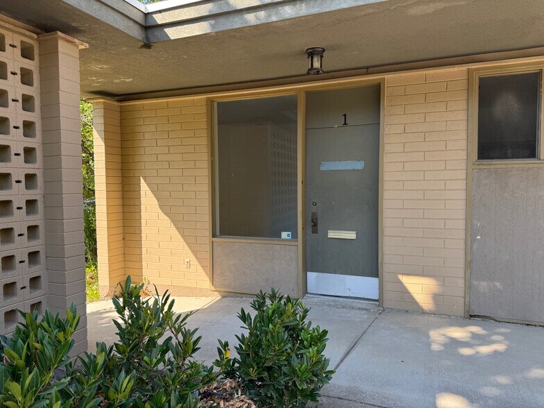 167 E 200 N, Logan, UT à louer - Photo du bâtiment - Image 2 de 6