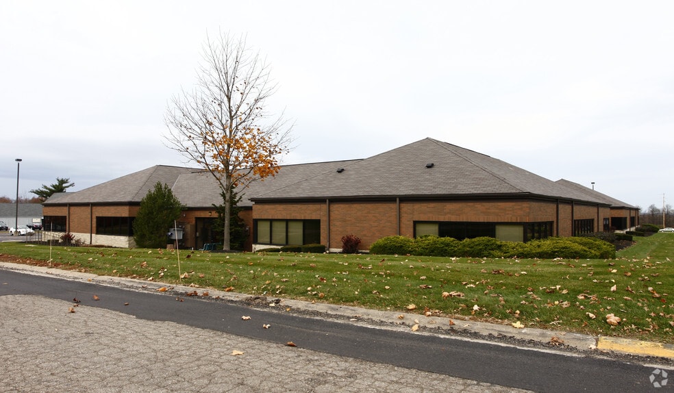 885 S Sawburg Rd, Alliance, OH à louer - Photo du bâtiment - Image 3 de 3