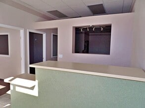 11890 Vista del Sol Dr, El Paso, TX à louer Photo intérieure- Image 2 de 6