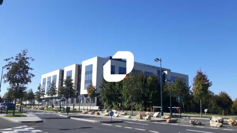 Office in Jossigny for sale - Building Photo - Image 3 of 3