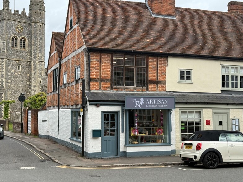 13 Market Sq, Amersham for lease - Building Photo - Image 1 of 6