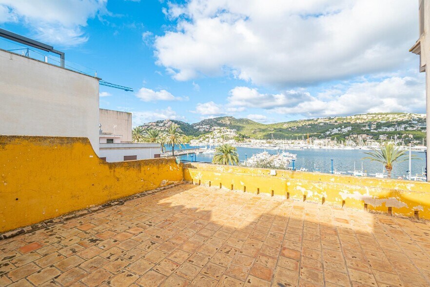 Commerce de détail dans Andratx, Islas Baleares à louer - Photo du bâtiment - Image 2 de 45