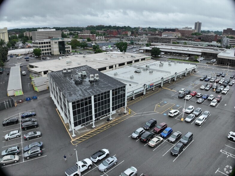 1985 Main St, Springfield, MA for lease - Matterport Community - Image 2 of 33