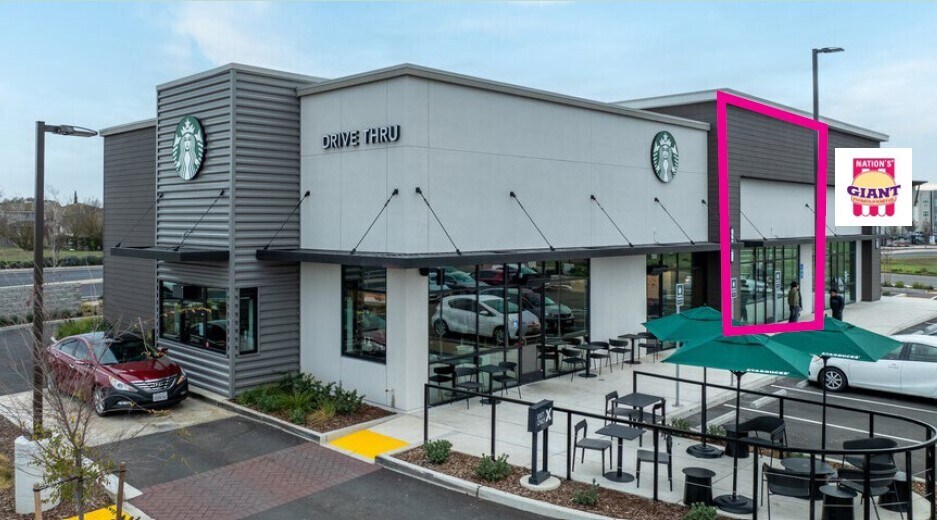 8848 E Sheldon Blvd, Elk Grove, CA à louer Photo du bâtiment- Image 1 de 8