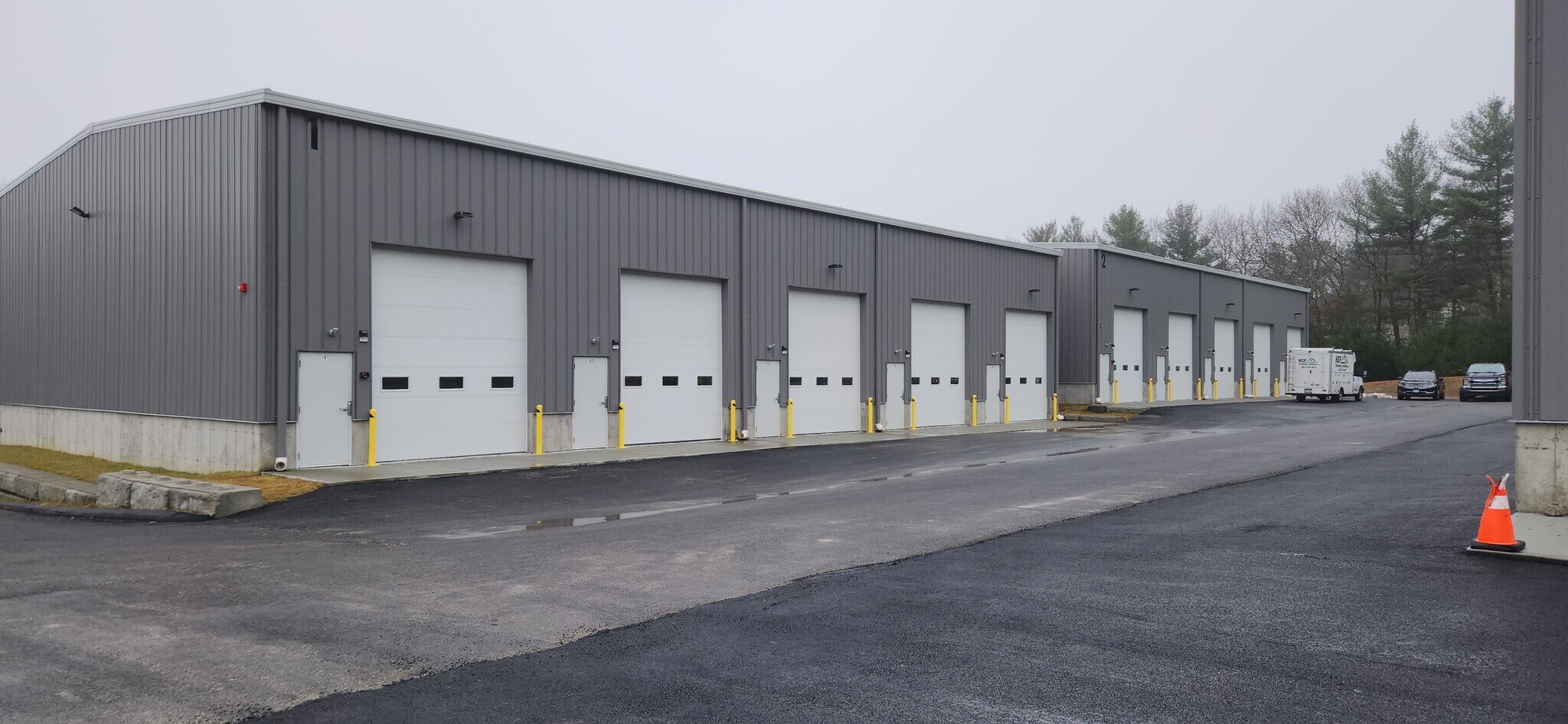 41 Nooseneck Hill Rd, West Greenwich, RI à louer Photo du bâtiment- Image 1 de 16