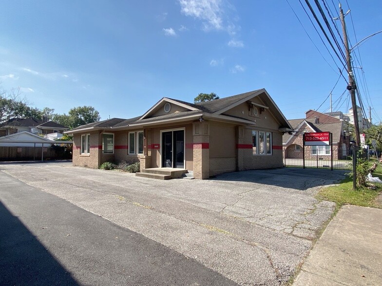 1635 Richmond Ave, Houston, TX for sale - Primary Photo - Image 1 of 16
