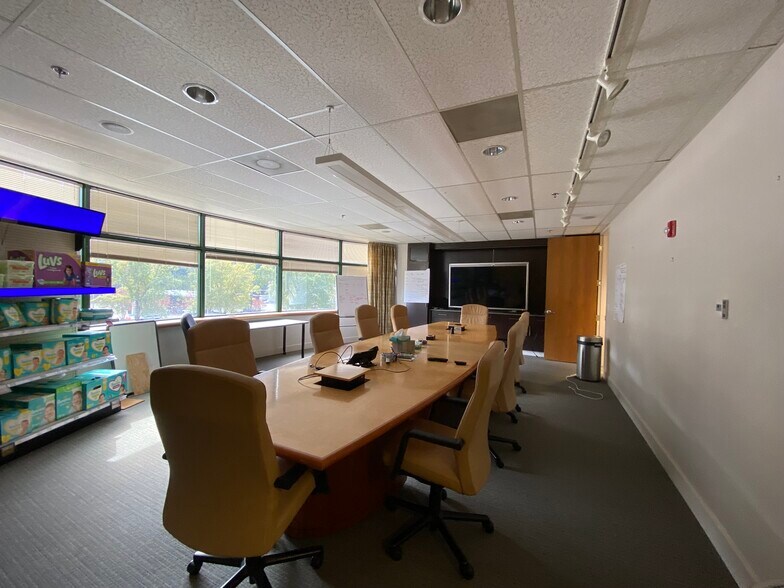 2800 Cantrell Rd, Little Rock, AR à louer - Photo intérieure - Image 3 de 4