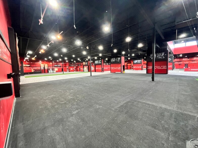 731-871 Erica Ln, Yorkville, IL for lease - Building Photo - Image 3 of 14