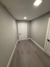 7282-7302 NW 70th St, Miami, FL for lease Interior Photo- Image 2 of 5