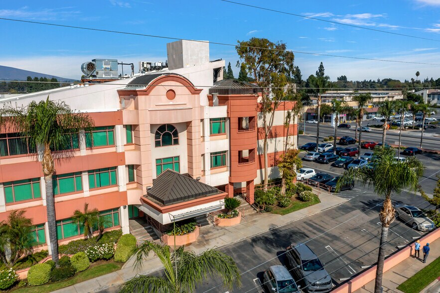 9535 Reseda Blvd, Northridge, CA à louer - Aérien - Image 3 de 16