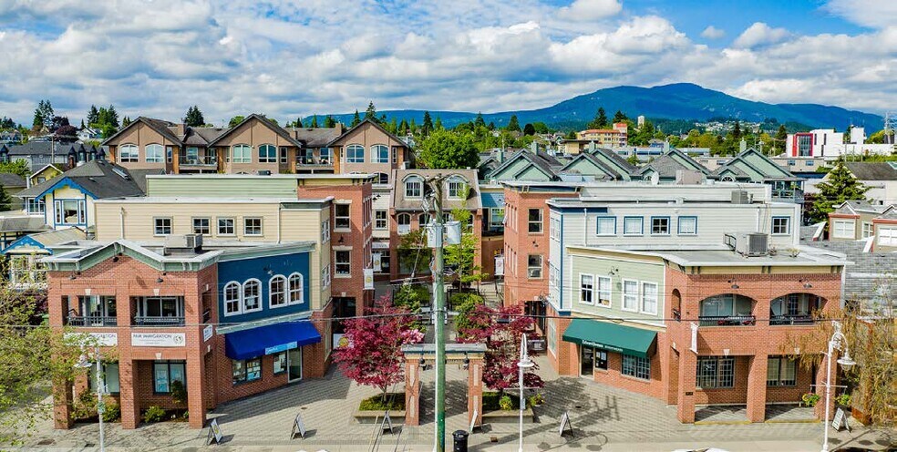 335 Wesley St, Nanaimo, BC for lease - Building Photo - Image 2 of 7