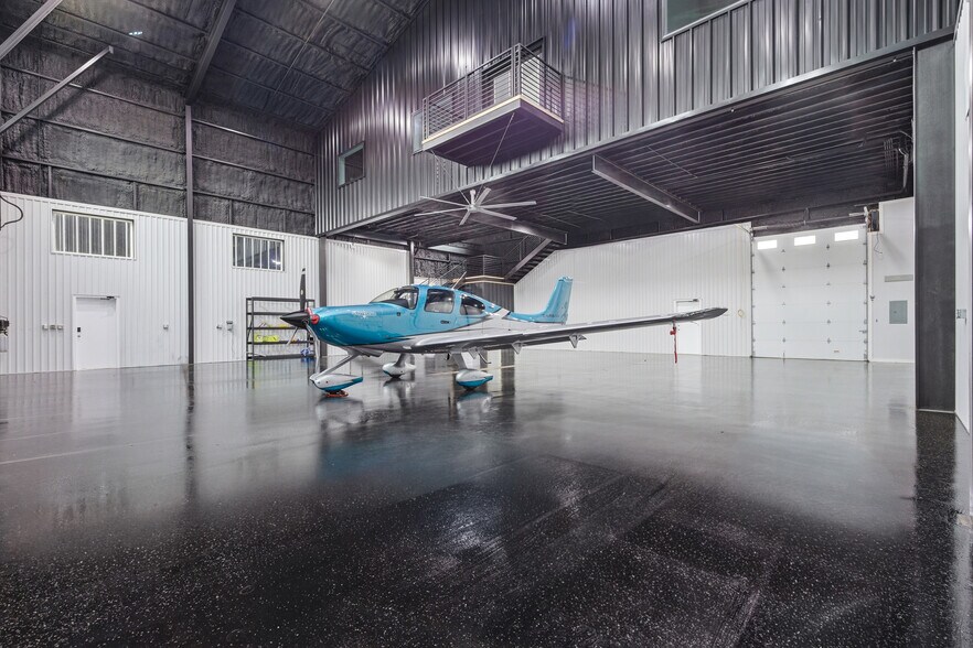 15850 Salado Airport Rd, Salado, TX à vendre - Photo du bâtiment - Image 3 de 13